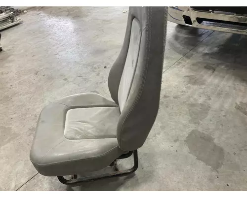 Seat, Front Freightliner COLUMBIA 120 Vander Haags Inc Col