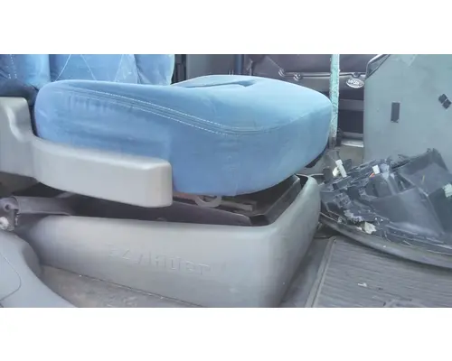 Seat, Front FREIGHTLINER COLUMBIA 120 LKQ Heavy Truck - Goodys