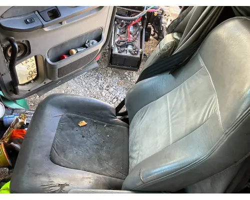 Seat, Front Freightliner COLUMBIA 120 Vander Haags Inc Dm