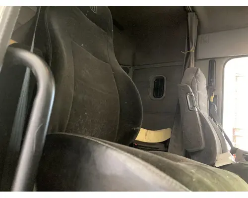 Seat, Front Freightliner COLUMBIA 120 Vander Haags Inc Col