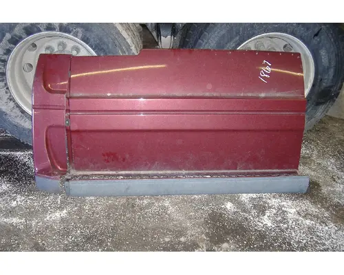 Side Fairing FREIGHTLINER COLUMBIA 120 Sam's Riverside Truck Parts Inc