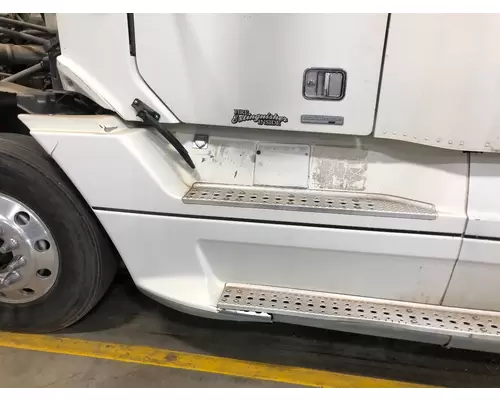 Skirt Freightliner COLUMBIA 120 Vander Haags Inc Sf