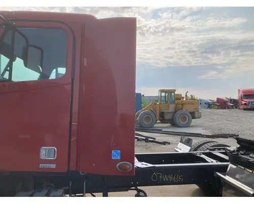 Sleeper Fairing Freightliner COLUMBIA 120 Vander Haags Inc Dm