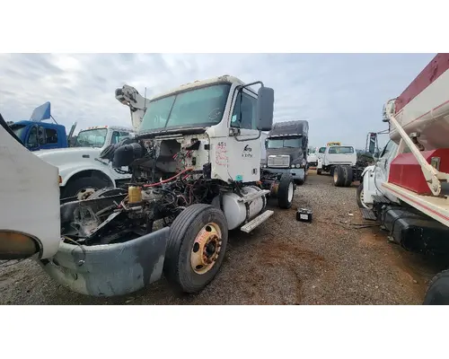 Spindle / Knuckle, Front FREIGHTLINER COLUMBIA 120 Crest Truck Parts