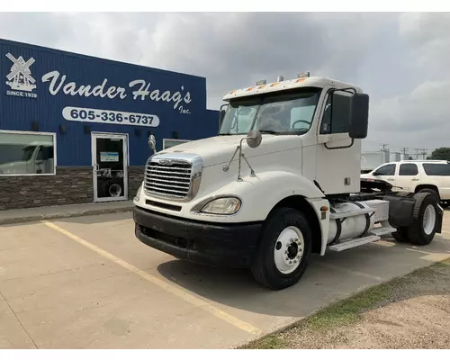 Complete Vehicle Freightliner COLUMBIA 120 Vander Haags Inc Sf
