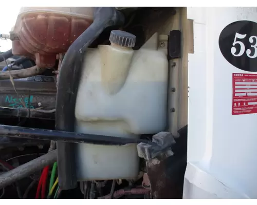 Windshield Washer Reservoir FREIGHTLINER COLUMBIA 120 LKQ Heavy Truck - Tampa