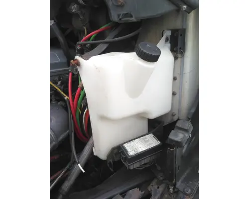 Windshield Washer Reservoir FREIGHTLINER COLUMBIA 120 LKQ Heavy Truck - Tampa