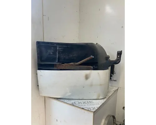 Freightliner Columbia CL12064ST Fender Extension