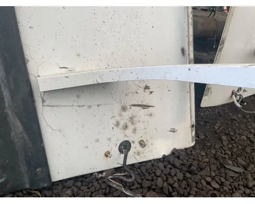 Freightliner Columbia CL12064ST Fender