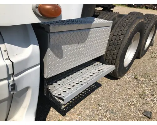 Battery Box FREIGHTLINER COLUMBIA Stateline Truck Parts And Recycling Inc
