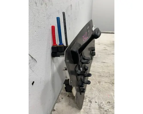Dash / Console Switch FREIGHTLINER Columbia Frontier Truck Parts