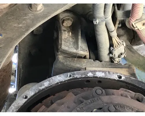 Engine Mounts FREIGHTLINER COLUMBIA B &amp; W  Truck Center