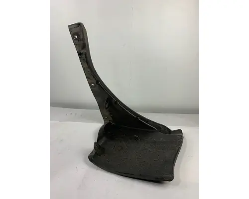 Inner Fender FREIGHTLINER COLUMBIA Hagerman Inc.