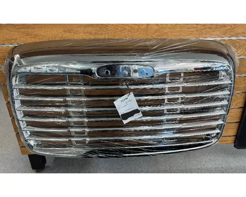 Grille FREIGHTLINER COLUMBIA Michigan Truck Parts