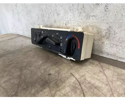 Heater Or Air Conditioner Parts, Misc. FREIGHTLINER Columbia Frontier Truck Parts