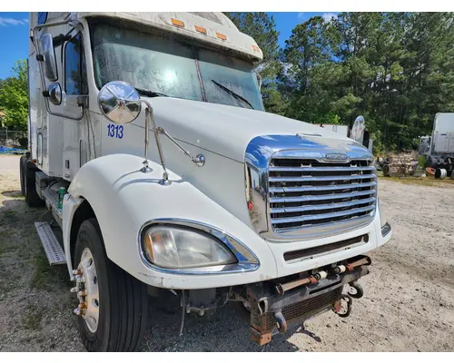 Hood FREIGHTLINER COLUMBIA Jackson's Diesel Service