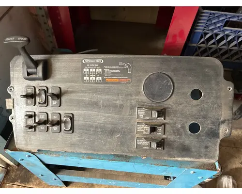 Instrument Cluster FREIGHTLINER COLUMBIA Usa Trade &amp; Exports Inc