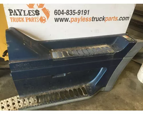 Skirt FREIGHTLINER COLUMBIA Payless Truck Parts