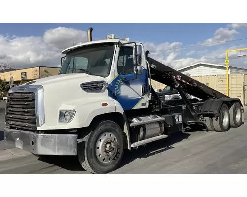 Complete Vehicle FREIGHTLINER CORONADO 114 SD American Truck Sales