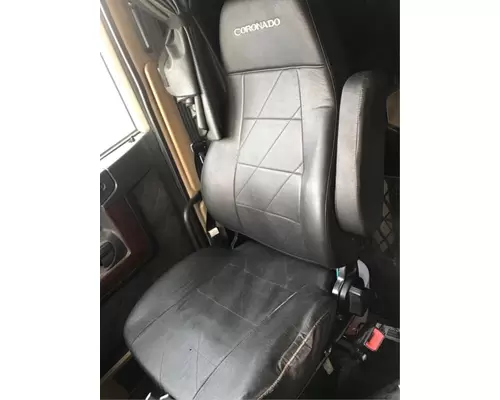 Freightliner Coronado 12 Seat, Front