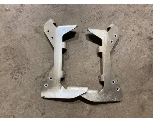 Brackets, Misc. FREIGHTLINER CORONADO 132 Vander Haags Inc Col