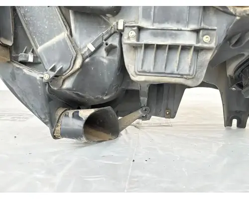 Freightliner Coronado SD122 Heater Core