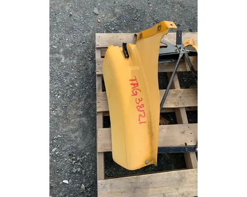 Fender Extension FREIGHTLINER CORONADO Hagerman Inc.