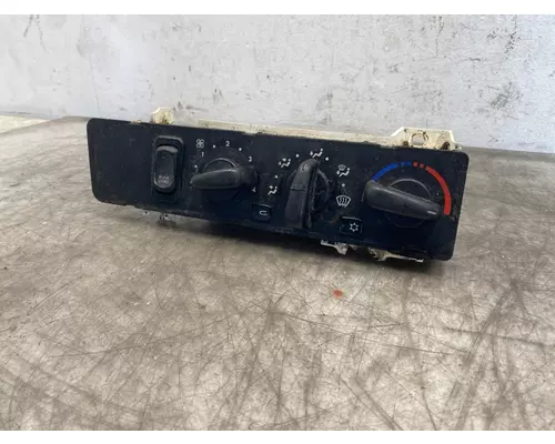 Heater Or Air Conditioner Parts, Misc. FREIGHTLINER CST 120 Frontier Truck Parts