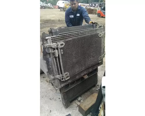 Radiator FREIGHTLINER CST120 CENTURY New York Truck Parts, Inc.