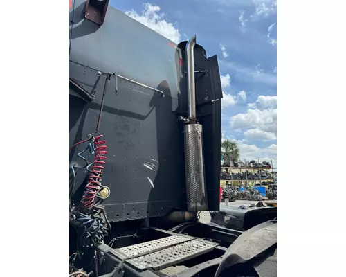 Muffler Shield FREIGHTLINER CST120 Usa Trade &amp; Exports Inc