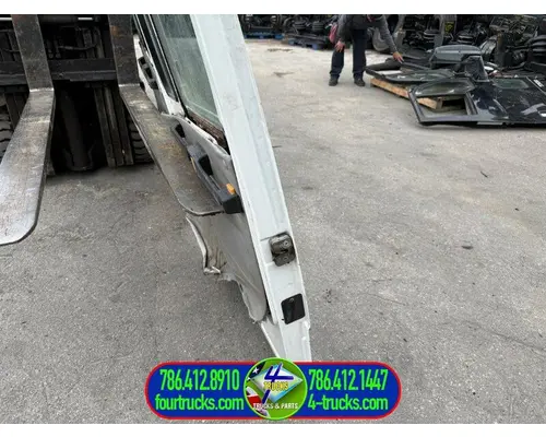 Freightliner F350 Door Assembly, Front