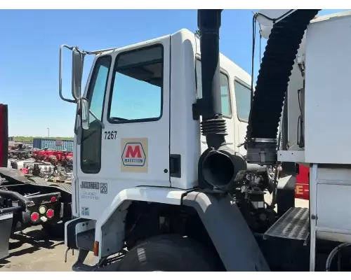 Freightliner FC70 Cargo Cab