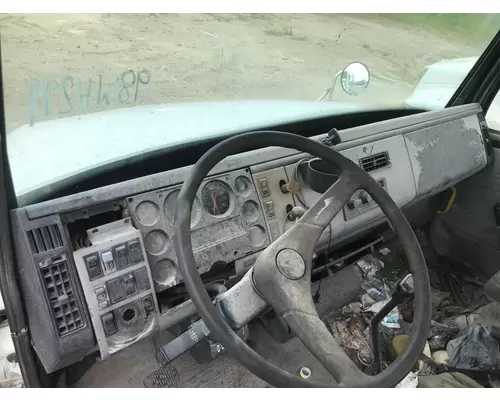 Freightliner FL106 Dash Assembly