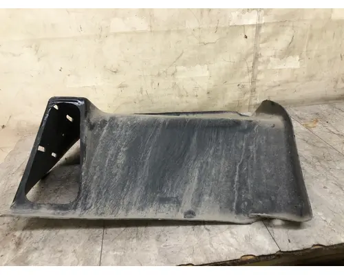 Freightliner FL106 Fender