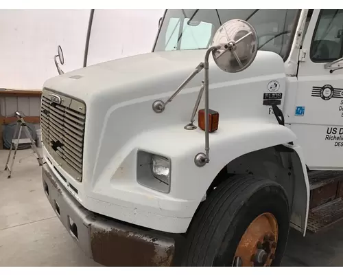 Freightliner FL106 Hood