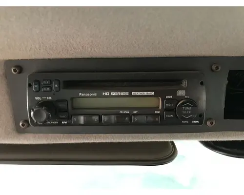Freightliner FL112 AV Equipment