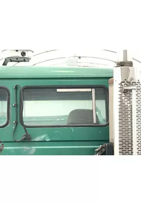 Freightliner FL112 Back Glass