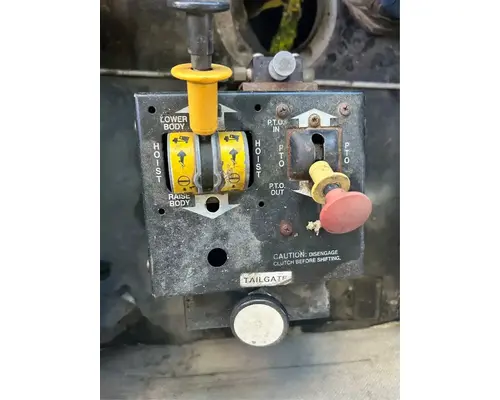 Freightliner FL112 Box  Bed