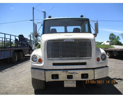 Freightliner FL112 Bumper Assembly, Front