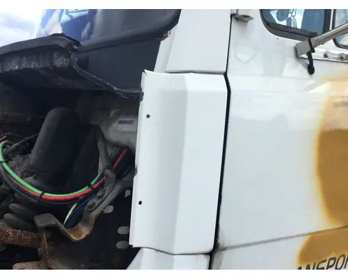 Freightliner FL112 Cab Assembly