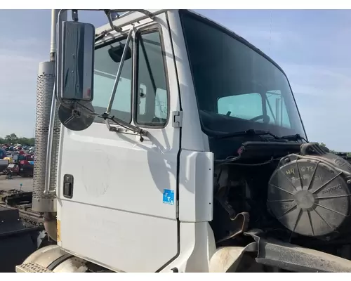 Freightliner FL112 Cab Assembly