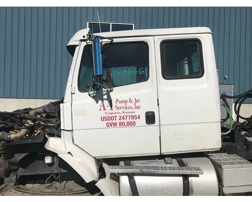 Freightliner FL112 Cab Assembly