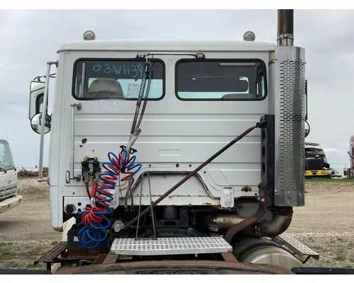 Freightliner FL112 Cab Assembly