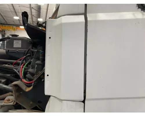 Freightliner FL112 Cab Assembly