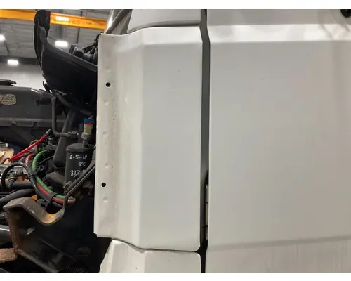 Freightliner FL112 Cab Assembly