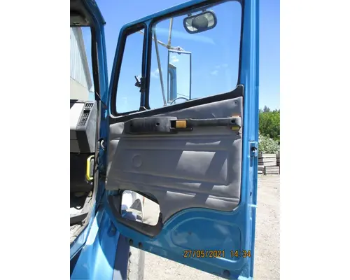 Freightliner FL112 Cab