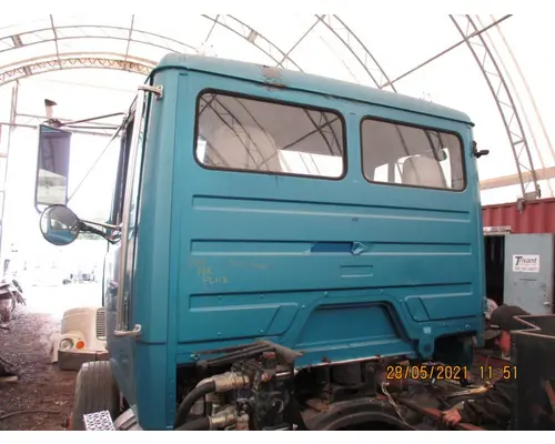 Freightliner FL112 Cab