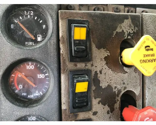 Freightliner FL112 Dash Assembly
