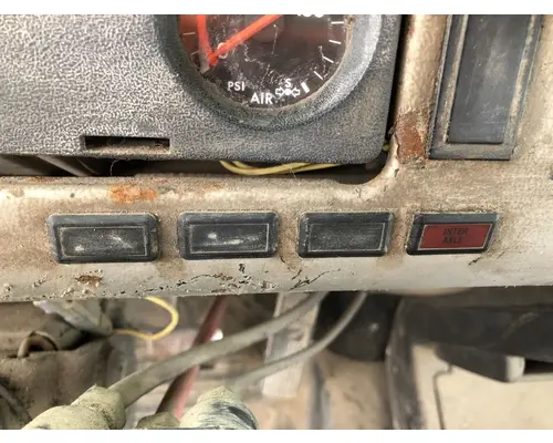 Freightliner FL112 Dash Assembly