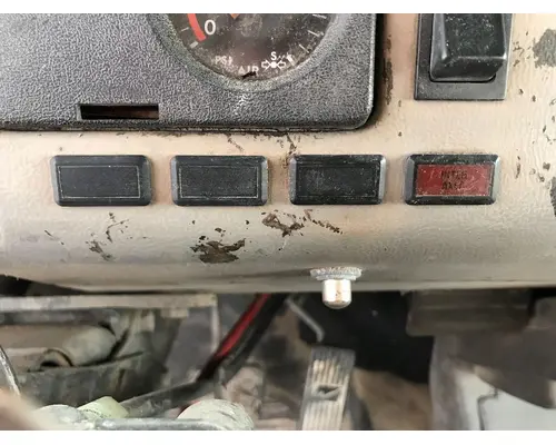 Freightliner FL112 Dash Assembly